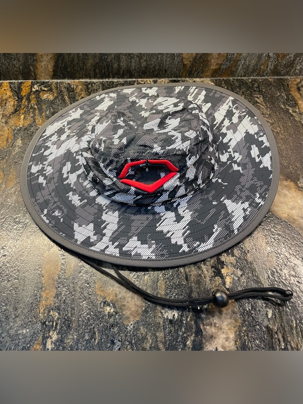 Men’s EvoShield Black/White Digital Camo Sun/Bucket Hat Stitched Red Logo Accent